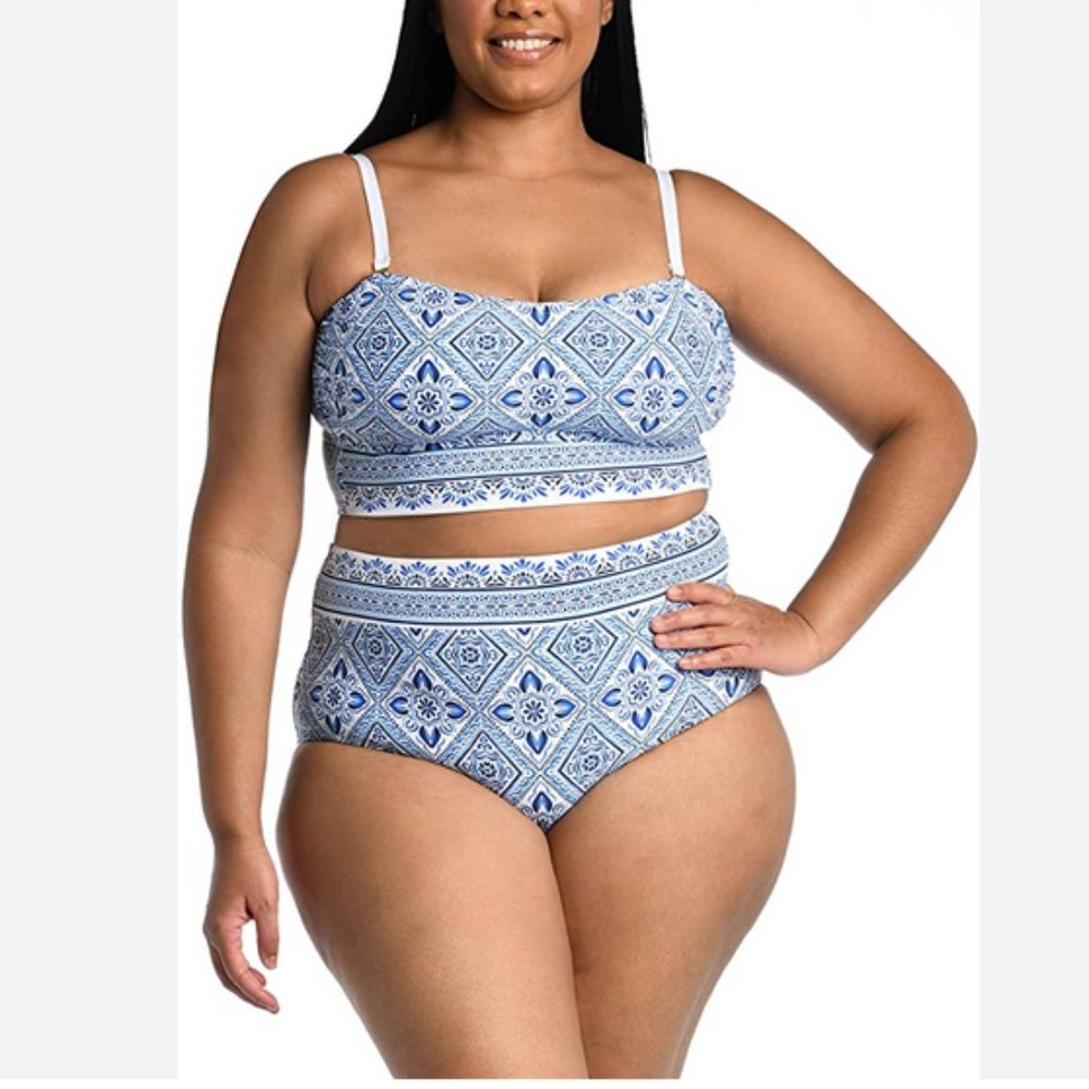 LA BLANCA Printed Bikini Swimsuit Set